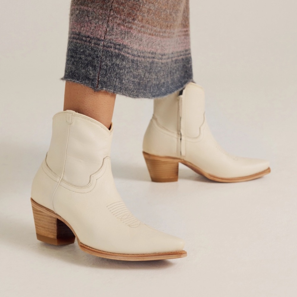 Tecovas The Daisy Heeled Boots